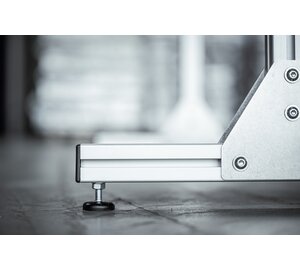 Adjustable feet on the work trestle MUNK Profiltechnik | © MUNK GmbH