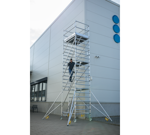 Mob. scaf. 1.35x1.80 m,incl. asc/outr. pf H=6.35 m | © MUNK GmbH