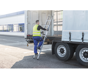 Stufen-Anlegeleiter LKW | © MUNK GmbH